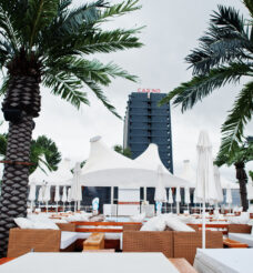 How to Quickly Book the Best Hotels Near Me Online